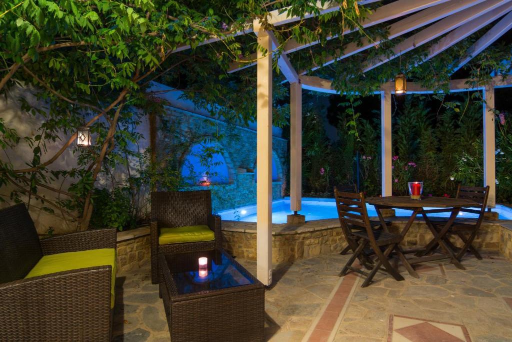Maria Elena Villas Neos Marmaras Room photo